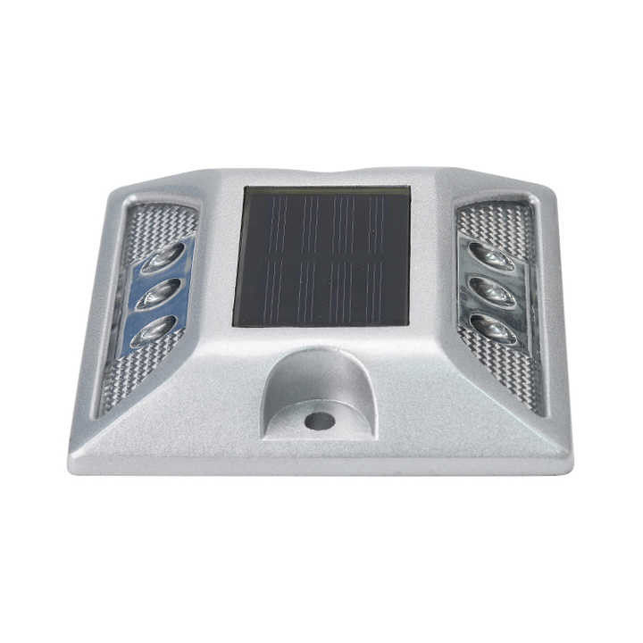 350g IP68 Solar Metal Road Studs White LED Color For Road Construction