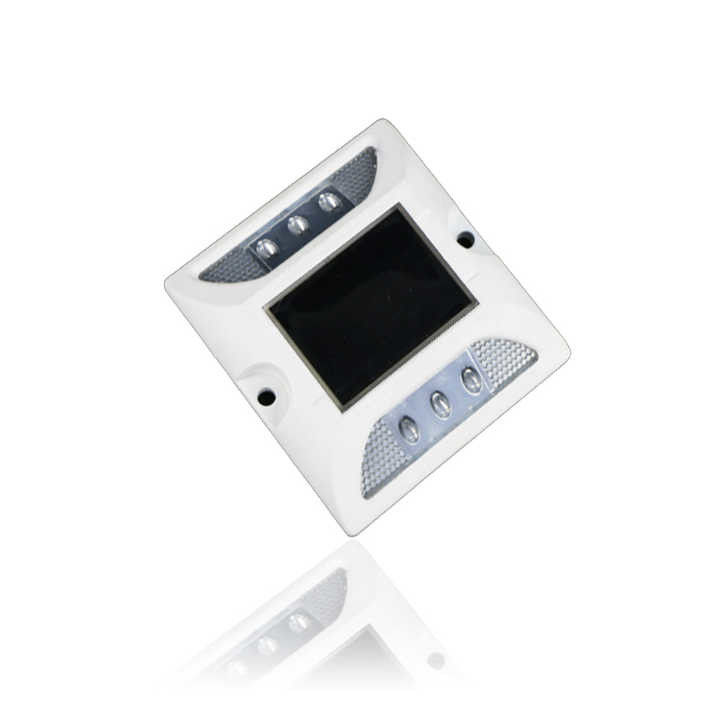 IP68 Flashing Steady Aluminum Solar Road Stud 5 Colors For Dark Road